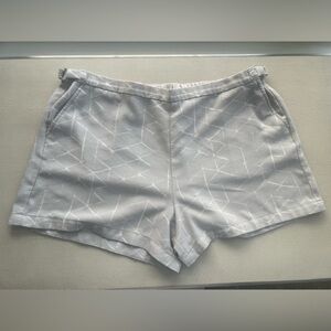 Calvin Klein Women's Shorts in Soft Gray